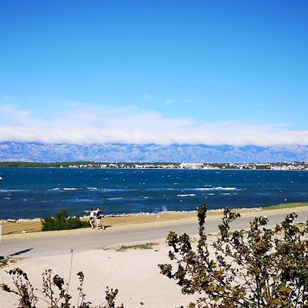 Aurora Apartments-Nin- 25M To The Beach Екстер'єр фото