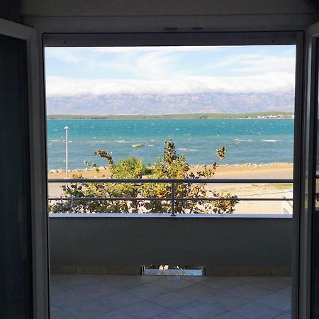 Aurora Apartments-Nin- 25M To The Beach Екстер'єр фото