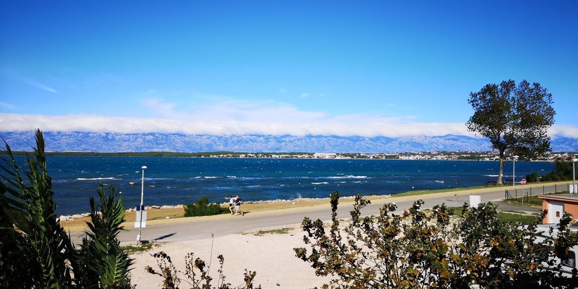 Aurora Apartments-Nin- 25M To The Beach Екстер'єр фото